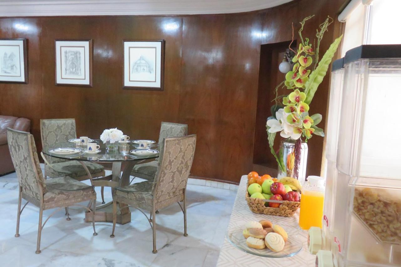 Hotel Huizache Saltillo Esterno foto